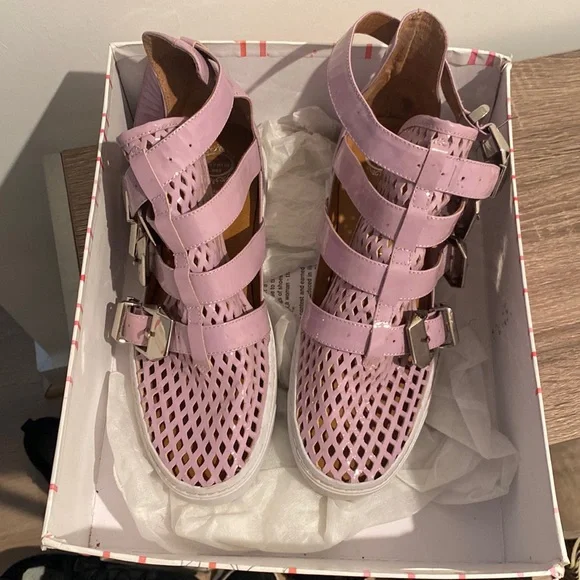 Jeffrey Campbell patent leather sneakers - Picture 1 of 5